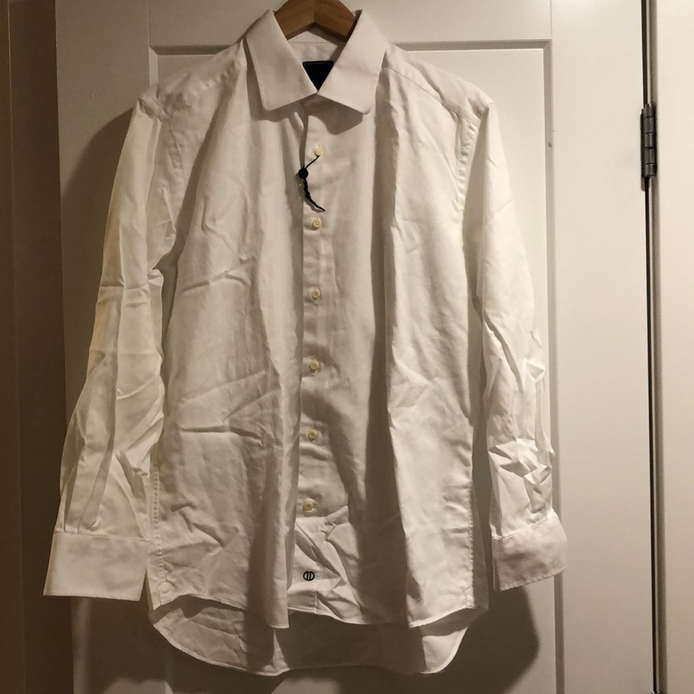 Crisp, David Donahue Trim 16 1/2 - 32/33 Dress Shirt